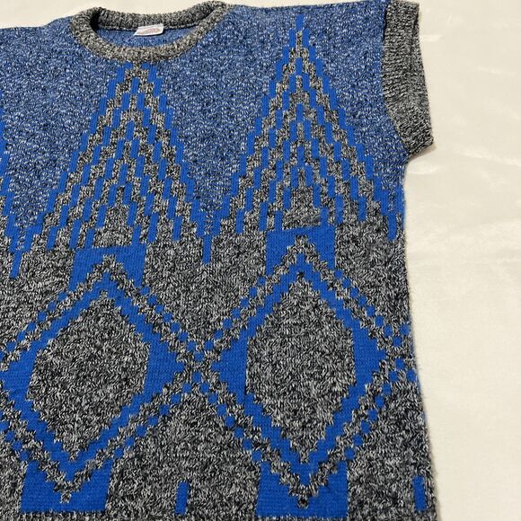 Womens Vintage Sweater Vest Fortune Knits USA Blue Grey  23” Chest pit to pit - Picture 5 of 12